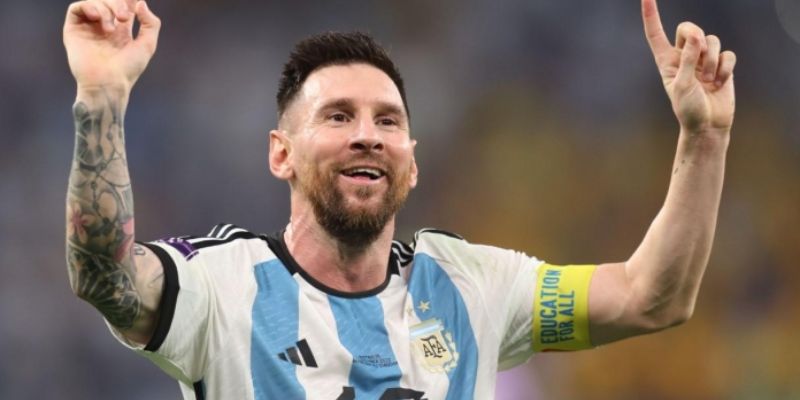 Chi tiết về phong cách chơi bóng của Messi